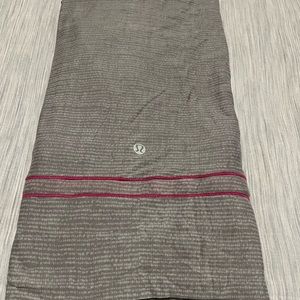 Lululemon Light Weight Infinity Scarf